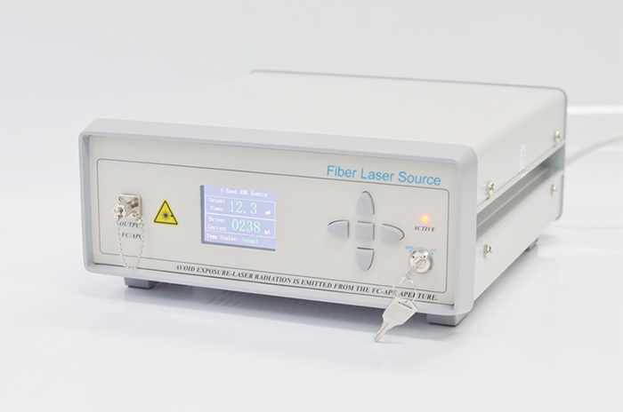 Pulsed Laser 1550nm 50W Peak Power Nanosecond Pulse 파이버 레이저 소스 벤치탑 - Click Image to Close